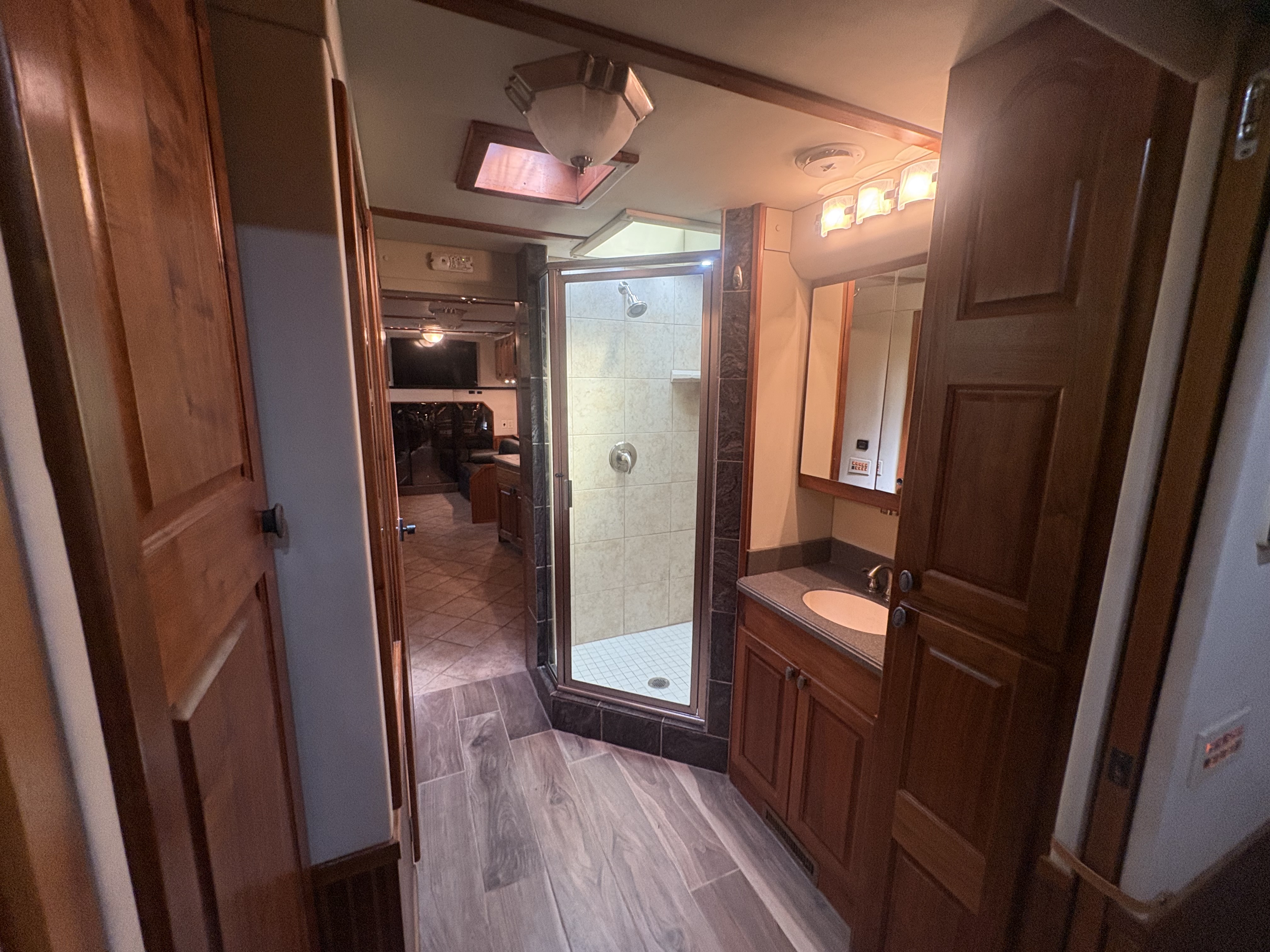 Used 2007 NRC 45' Motorcoach